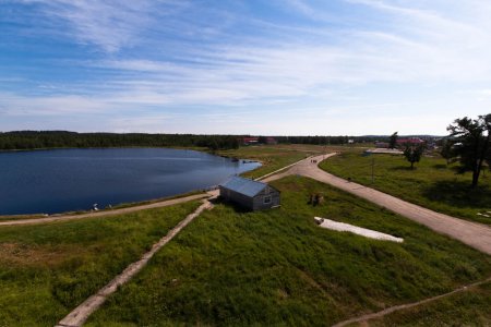 �������