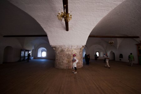 �������